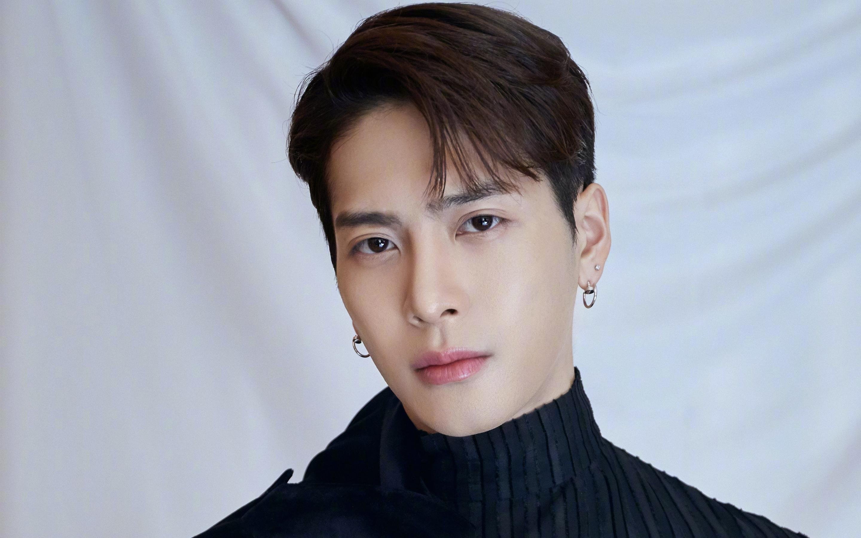 乐鱼体育-热血对决！国际比赛中球员们挥洒热血拼搏