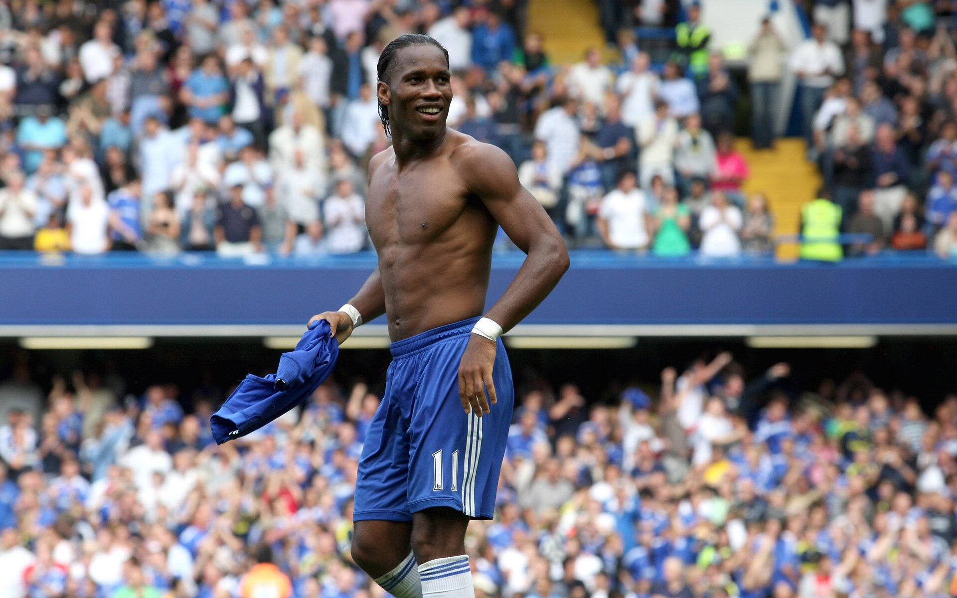 【水手新星罗德里格斯崭露头角】三全垒打引爆现场，罗德里格斯拳手