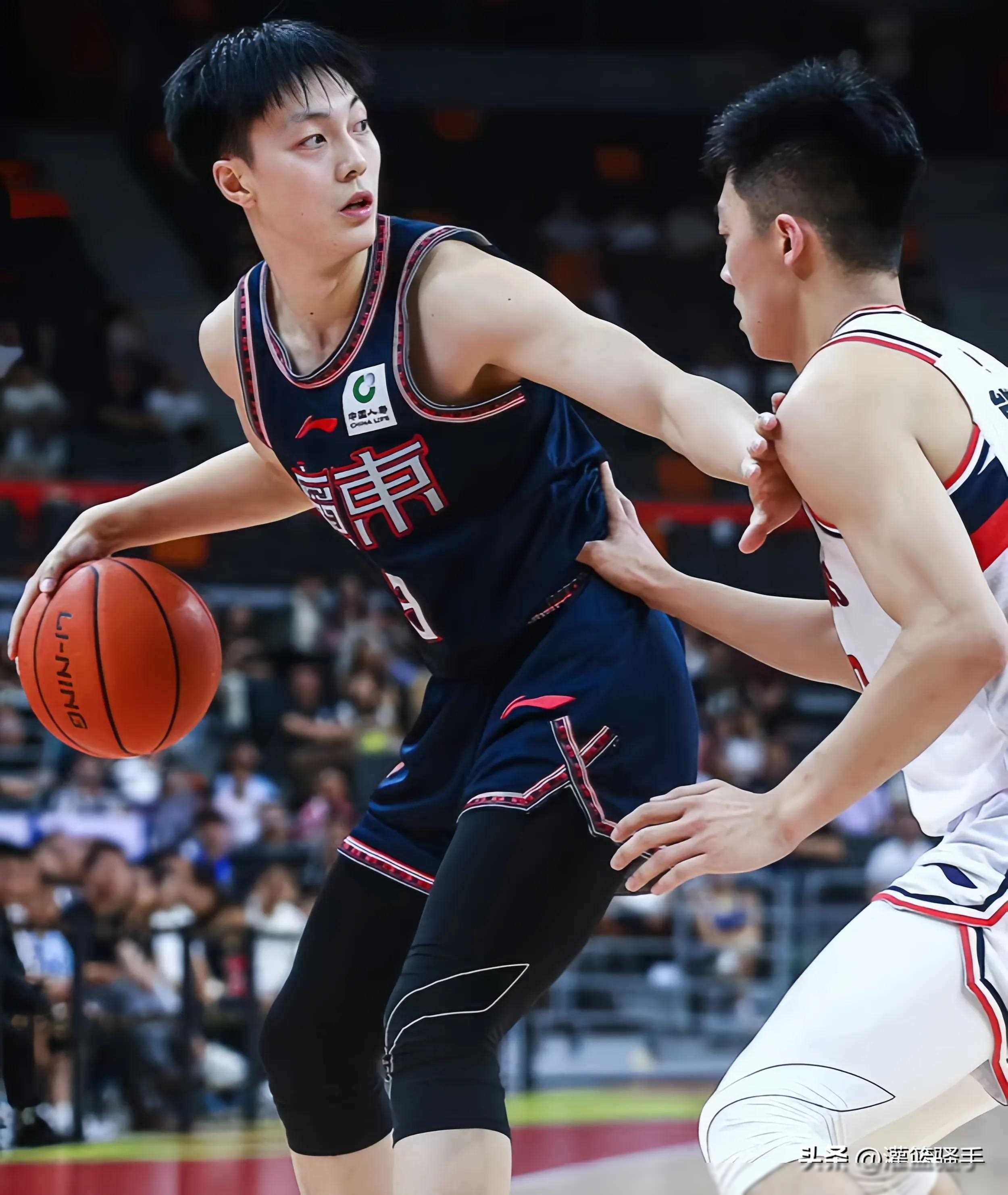 "CBA季后赛中最精彩的瞬间回顾"的简单介绍