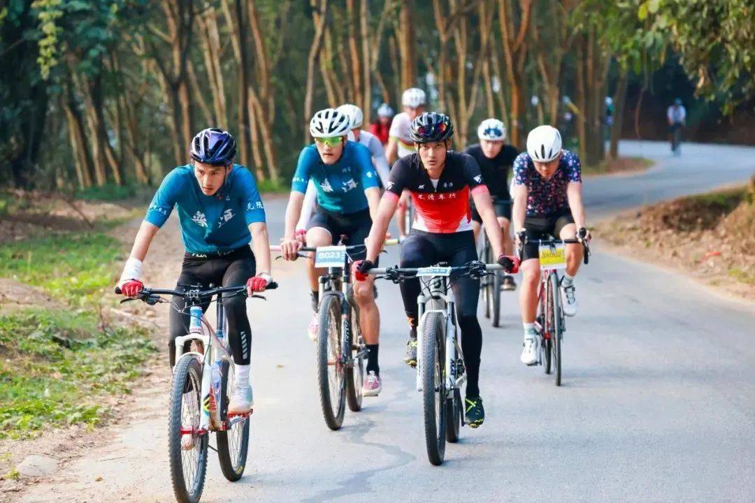 乐鱼电竞在线平台-"国际山地自行车赛：征服崇山峻岭的旅程"的简单介绍